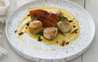 la cocina no muerde vieiras en salsa de ají amarillo